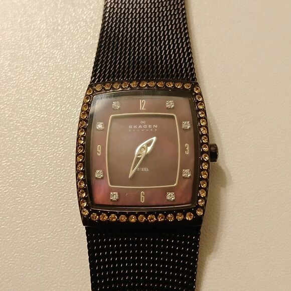 Skagen Denmark Women Dark Brown Stainless Steel Watch Japan Quartz Movt WR 3ATM main image 4